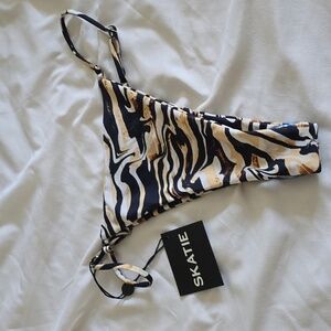 Skatie swim bottoms